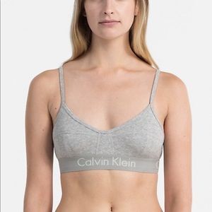 Calvin Klein unlined barrette
